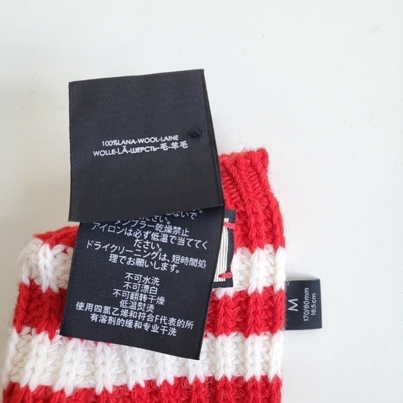 New Gucci 100% Wool Knit Striped Red/White Fingerless Gloves NWT Size Medium - Picture 6 of 8